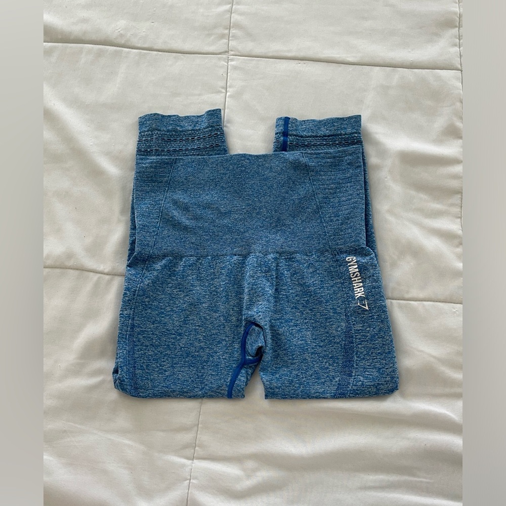 GYMSHARK blue crop leggings